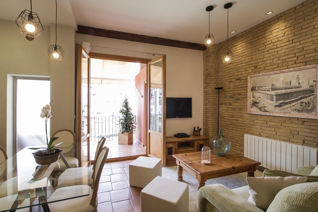 Sueca Apartment With Terrace Ruzafa Mid-Term Valencia Exterior foto